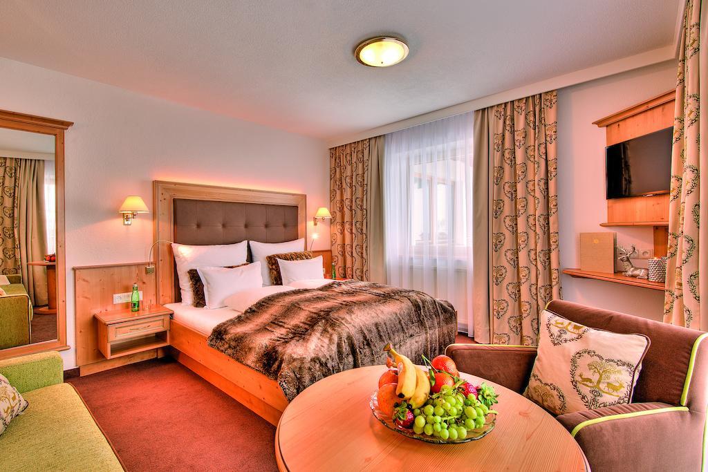 Hotel Garni Urezza Ischgl Rom bilde